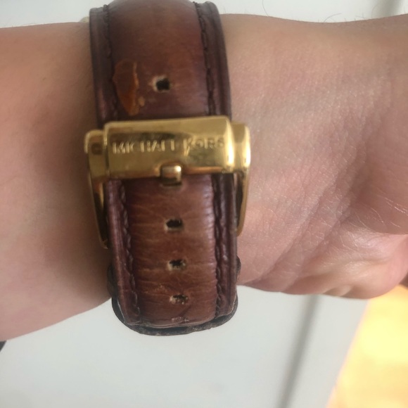 Michael Kors Watch - Picture 4 of 4